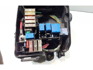 Блок предохранителей 243809584B Dacia Dokker