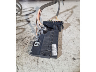 Блок предохранителей 6R0937550A Skoda Citigo