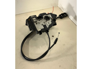 Замок багажника 300129F    Renault Clio III 2005 - 2012 года