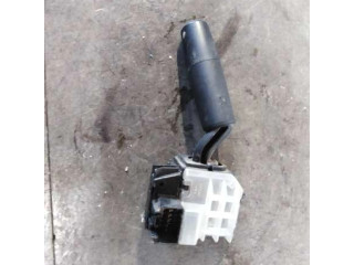 Ручка стеклоочистителей Mazda 3 I