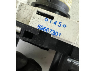 Блок управления климат-контролем 69657032, 69667301 Mitsubishi Colt