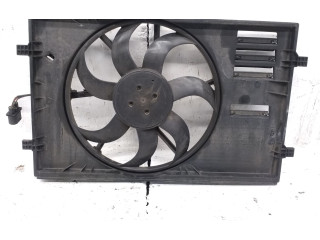 Вентилятор радиатора 5Q0121205C, 5Q0121207J Skoda Superb B8 (3V)