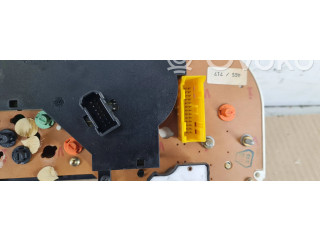 Přístrojová deska Audi 80 90 S2 B4 1993 88311196