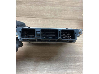 Блок управления двигателем Блок управления 4M6112A650AC, 0281011534 Mazda 3 I