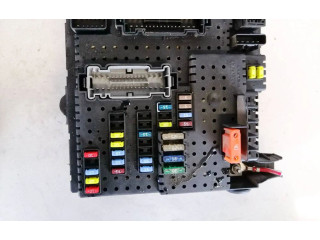 Блок предохранителей  12217799, 00004857954   Volvo V70    