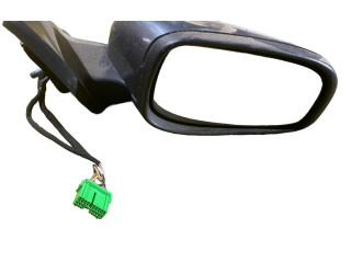 Зеркало электрическое        Volvo V70  2000 - 2004 года   