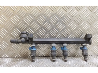 Топливная рампа 037133317M, 2900900529   Volkswagen PASSAT B4  