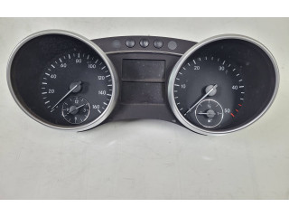 Панель приборов A1645405047, A1645402411   Mercedes-Benz ML W164       