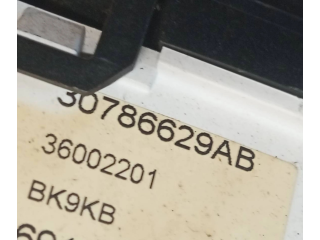 Панель приборов 30786629AB Volvo V70