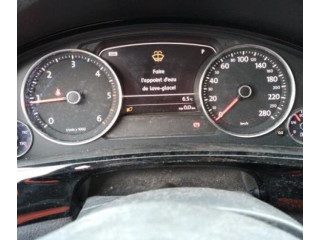 Jednotka ABS Volkswagen Touareg II 2010