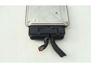 Блок управления двигателя 03L906018DB Skoda Yeti (5L)