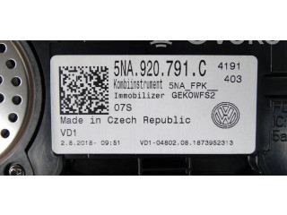 Přístrojová deska  Volkswagen Tiguan 2016 5NA920791C, 5NA920791C  
