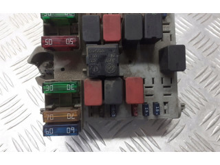 Pojistková skříňka Fiat Stilo 2005