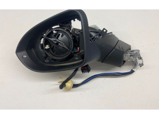 Зеркало электрическое Volkswagen Golf VIII 2019 - года