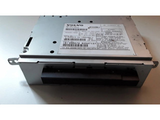 Радио/ проигрыватель CD/DVD / навигация