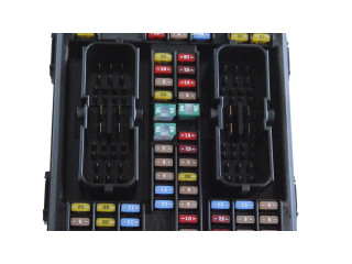 Блок предохранителей 31346672 Volvo XC90