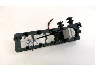 Блок предохранителей  1K1937503   Skoda Octavia Mk2 (1Z)    