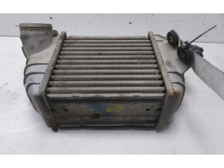 Интеркулер  8N0145803   Audi TT Mk1 