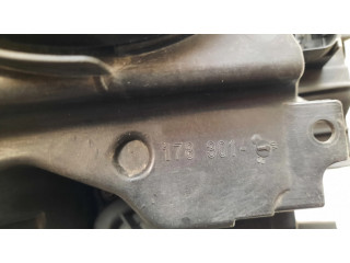 Передняя фара