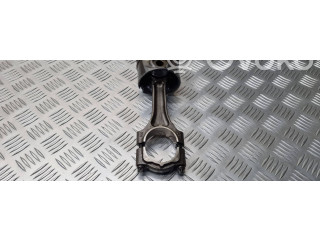 Píst    Opel Vectra B     