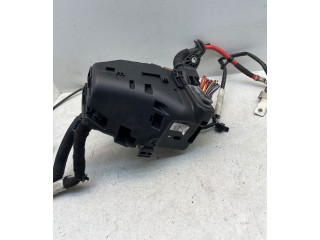 Блок предохранителей 6G9T14A076MB, 31296905 Volvo V70