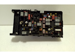 Блок предохранителей 63565110, 58235117AC Jeep Cherokee