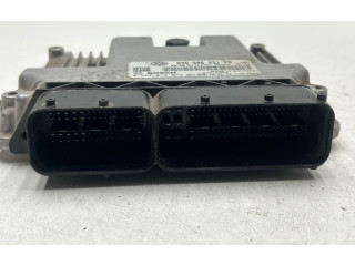 Řídící jednotka 03G906021PD, 03G906021CG   Volkswagen Caddy 2007