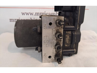 Масляный насос   CCWB  Audi A5 8T 8F 