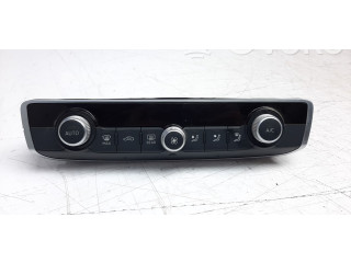 Блок управления климат-контролем 8V0820043AM   Audi A3 8Y