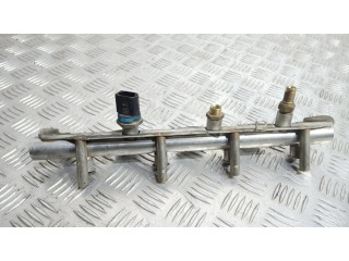 Vstřikovací lišta 06F133317 Audi A4 S4 B7 8E 8H pro benzínový motor 2.0 BWE Nr.549