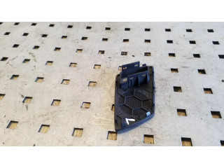 Отделка бокового громкоговорителя