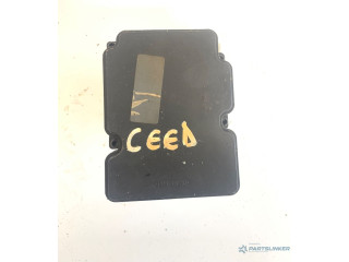 Блок АБС 58920-A2230, A2589-20800   KIA  Ceed  2018 -  года