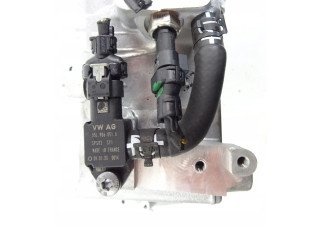 Поршень Всасывающий коллектор 05L129766R Skoda Octavia Mk4