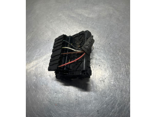   Pojistková skříňka 9643498980   Citroen Berlingo 2001