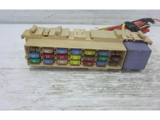 Блок предохранителей 8200241944, 8200241944 Renault Clio III