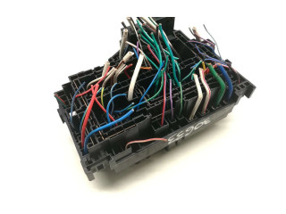 Pojistková skříňka MB102802B, 912020 Subaru Outback 2010