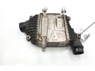 Интеркулер GX73-6K775-AE Jaguar XF X260 2.0