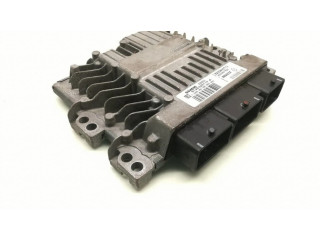 Блок управления двигателя 8200843713, 8200807626 Renault Megane II