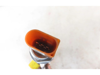 Топливная рампа 03L906054A, 03L089H Volkswagen Golf VI для двигателя CAYC