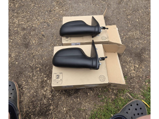 Zpětné zrcátko Citroen Saxo 1999 8148KT