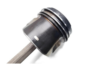 Поршень с шатуном D5204T2 D5204T2 Volvo V70