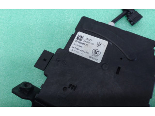 Замок багажника 670039576, 927776104 Maserati Levante 2017 - года