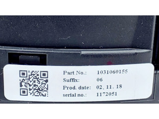 Přístrojová deska Mercedes-Benz GLA W156 2018 A1569004904, 0263698339