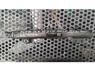 Vstřikovací lišta Alfa Romeo 156