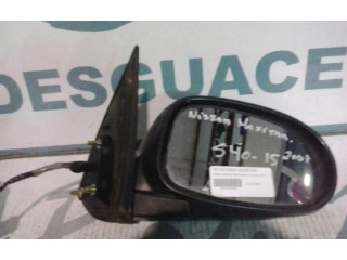 Zpětné zrcátko Nissan Maxima