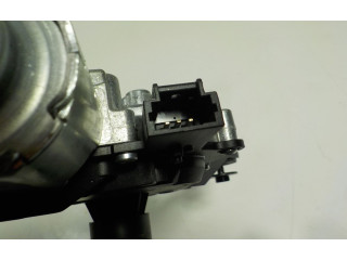 Моторчик заднего дворника LR114675, K8D217404AA Land Rover Range Rover Velar