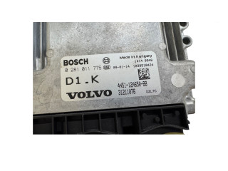 Блок управления двигателя 0281011775, 31211076 Volvo C30