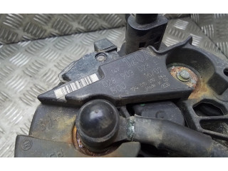 Генератор 028903028E, 0124515010   Volkswagen Caddy      