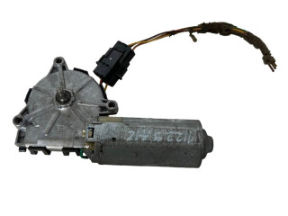 Моторчик заднего дворника 0390201409    Volvo V70