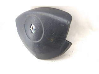 Подушка безопасности водителя 8200057780   Renault Clio II